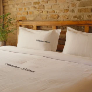 SalvatoreHomes - Fitted Sheet- 160 x 190 x 30cm